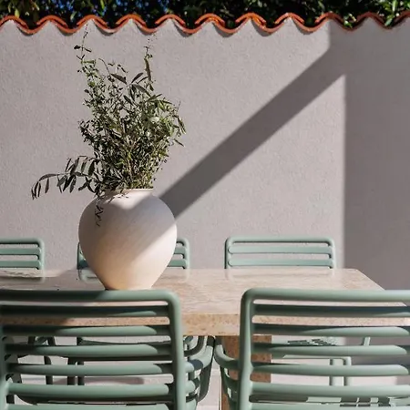 Vila Pietra
