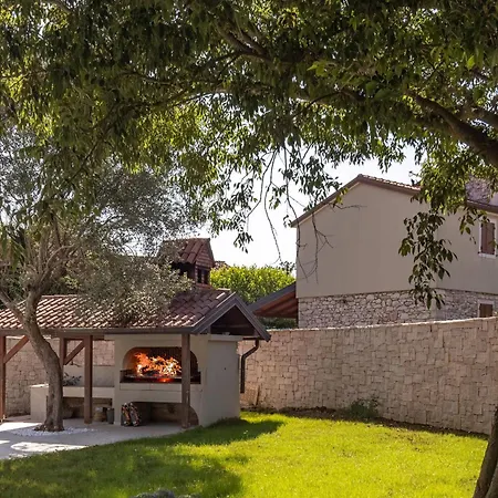 Pietra Vila Brtonigla